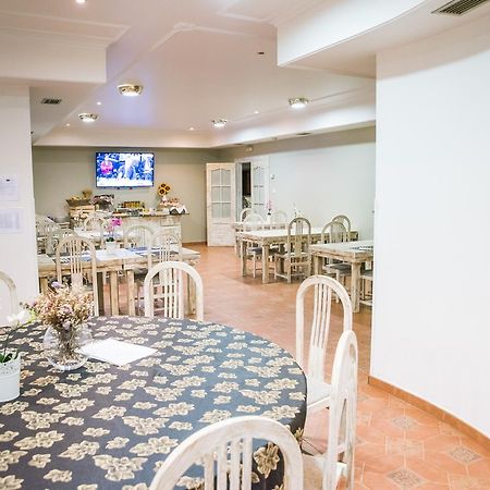 Complejo Hostelero Paladium Villamartín Buitenkant foto